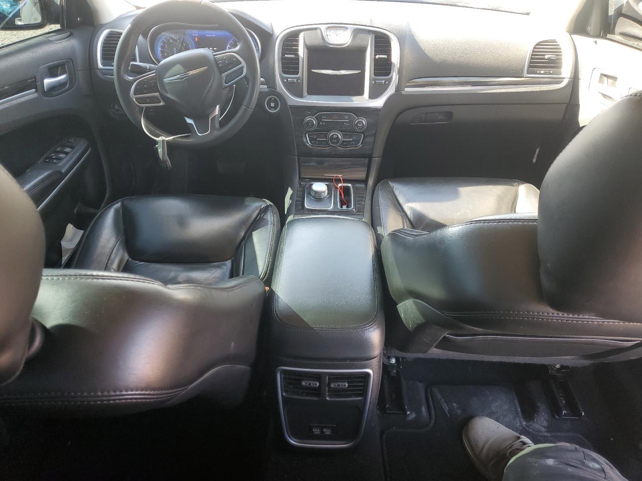 2022 Chrysler 300 Touring L VIN: 2C3CCADG0NH199107 Lot: 91772835