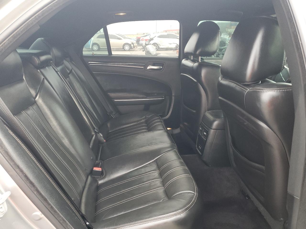 2018 Chrysler 300 S VIN: 2C3CCABG0JH214170 Lot: 92713345