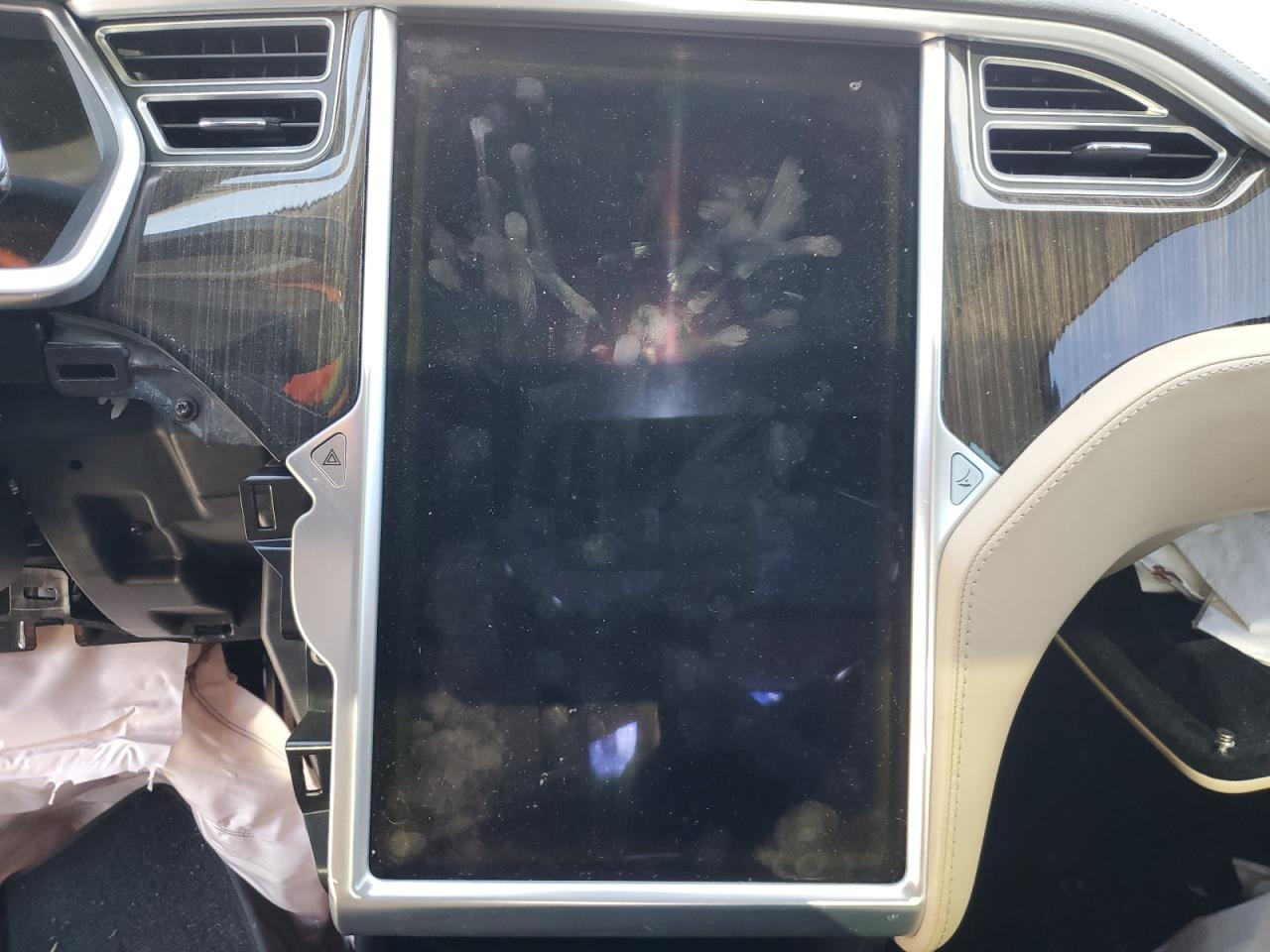 2013 Tesla Model S VIN: 5YJSA1DP9DFP17619 Lot: 92059605