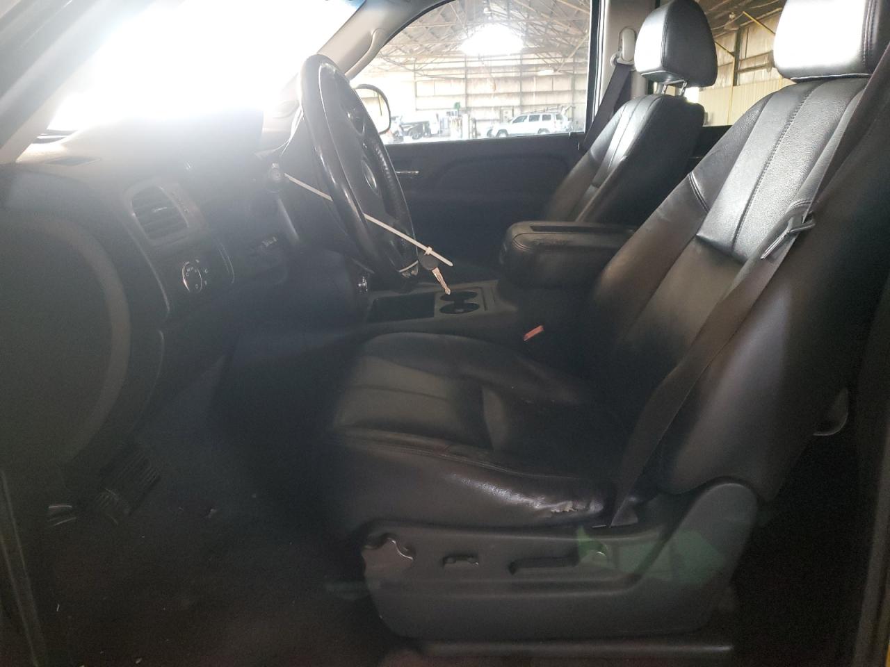 2008 Chevrolet Tahoe C1500 VIN: 1GNFC13J38R140697 Lot: 91306045