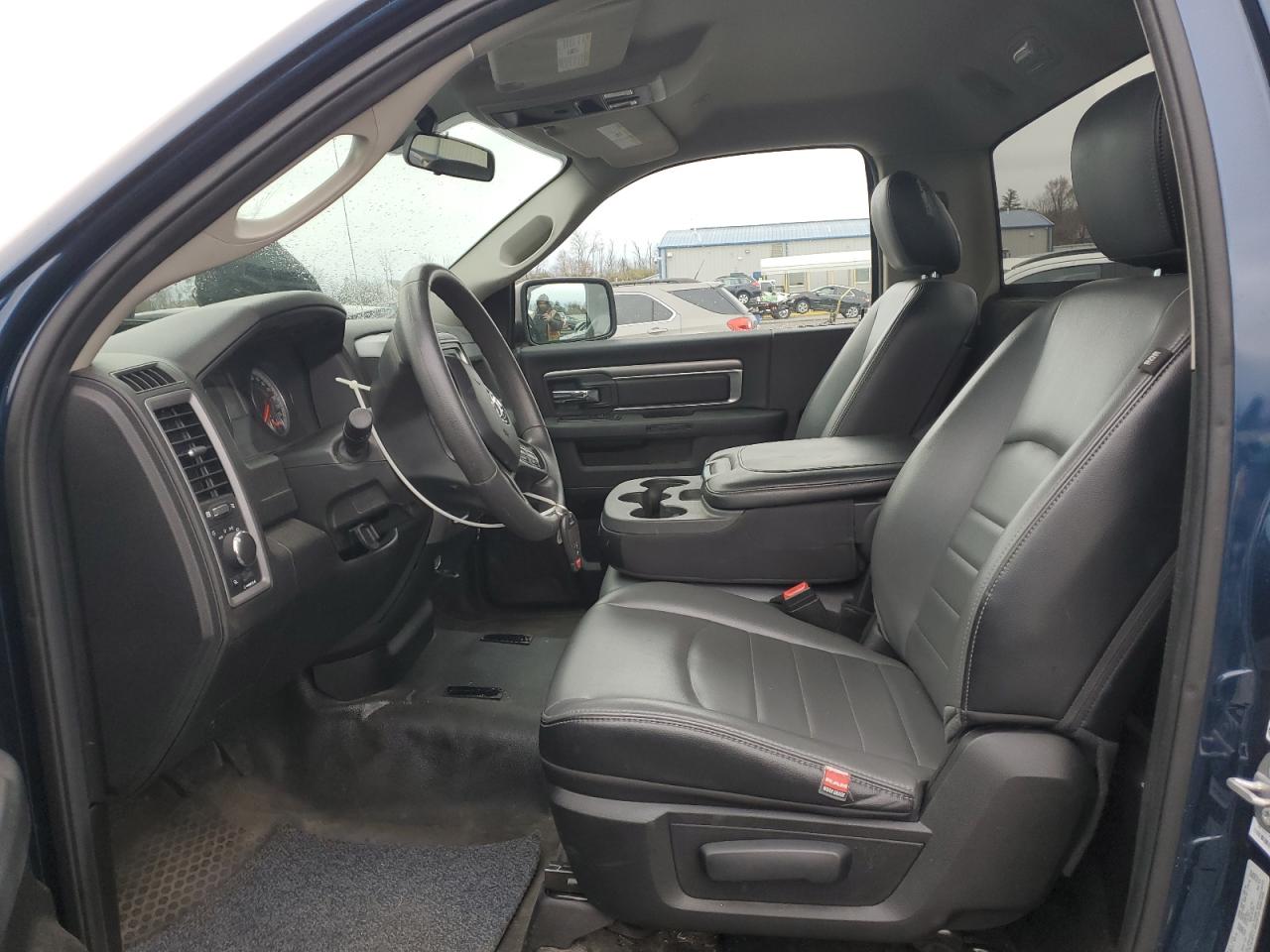 2022 Ram 1500 Classic Tradesman VIN: 3C6JR6DG9NG233633 Lot: 92860835