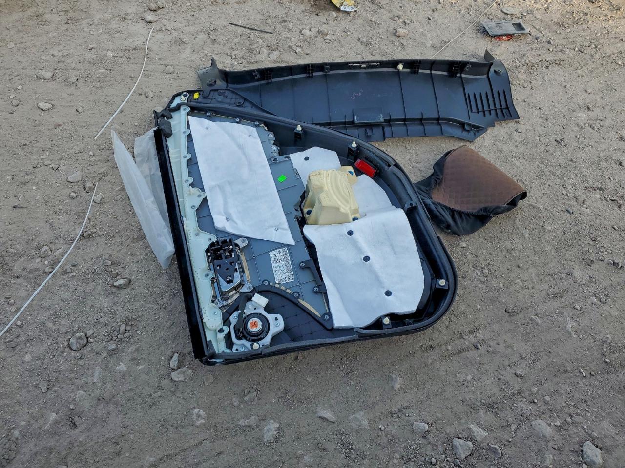 2015 Toyota Avalon Hybrid VIN: 4T1BD1EB1FU045927 Lot: 94407245