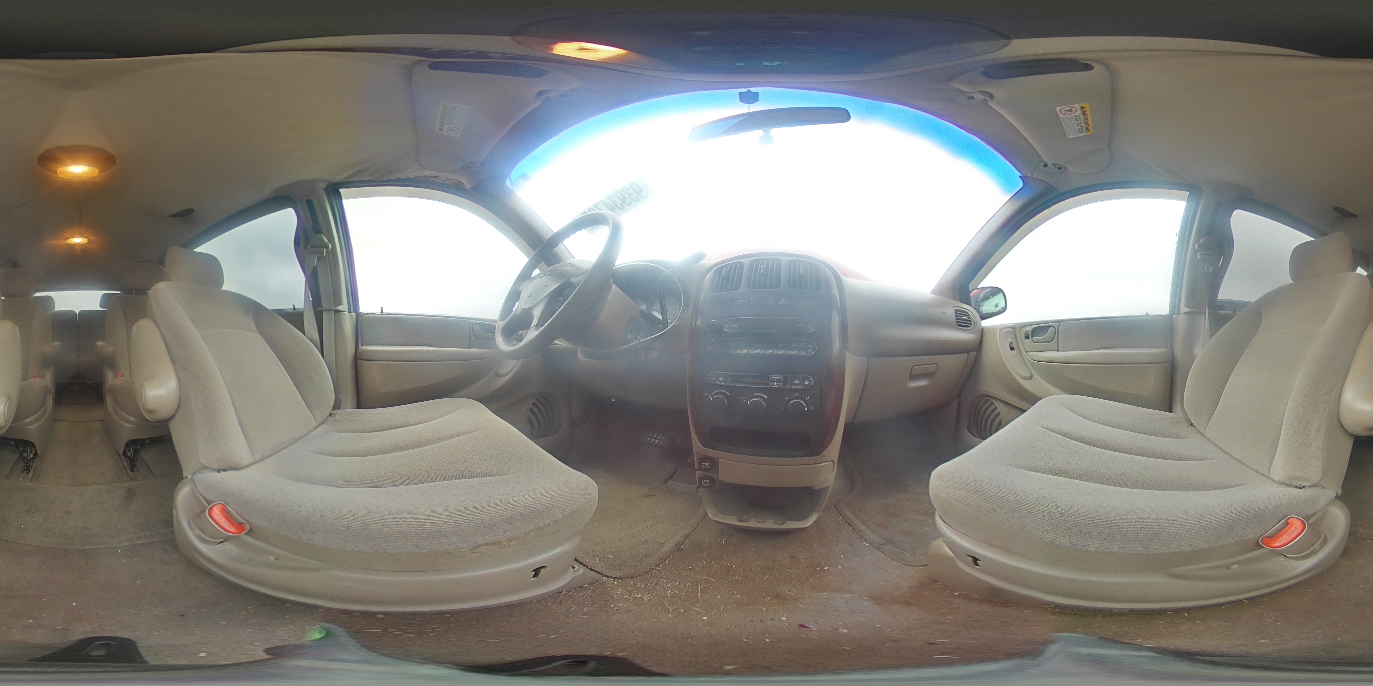 2002 Chrysler Town & Country Lx VIN: 2C4GP44382R697979 Lot: 93934765