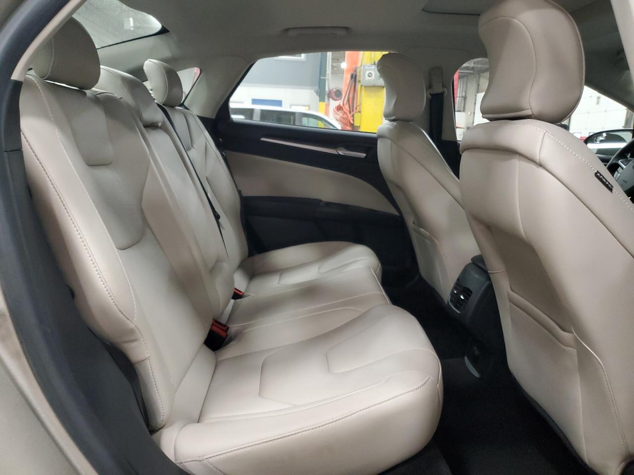 2018 Ford Fusion Titanium/Platinum VIN: 3FA6P0D90JR151118 Lot: 93456245