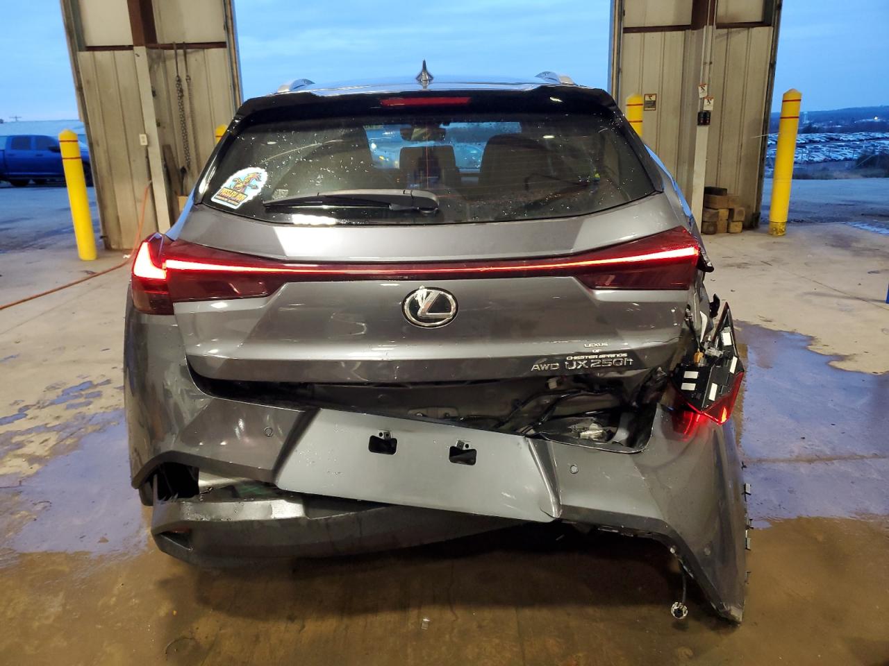 2023 Lexus Ux 250H Premium VIN: JTHP9JBH8P2068542 Lot: 93529995