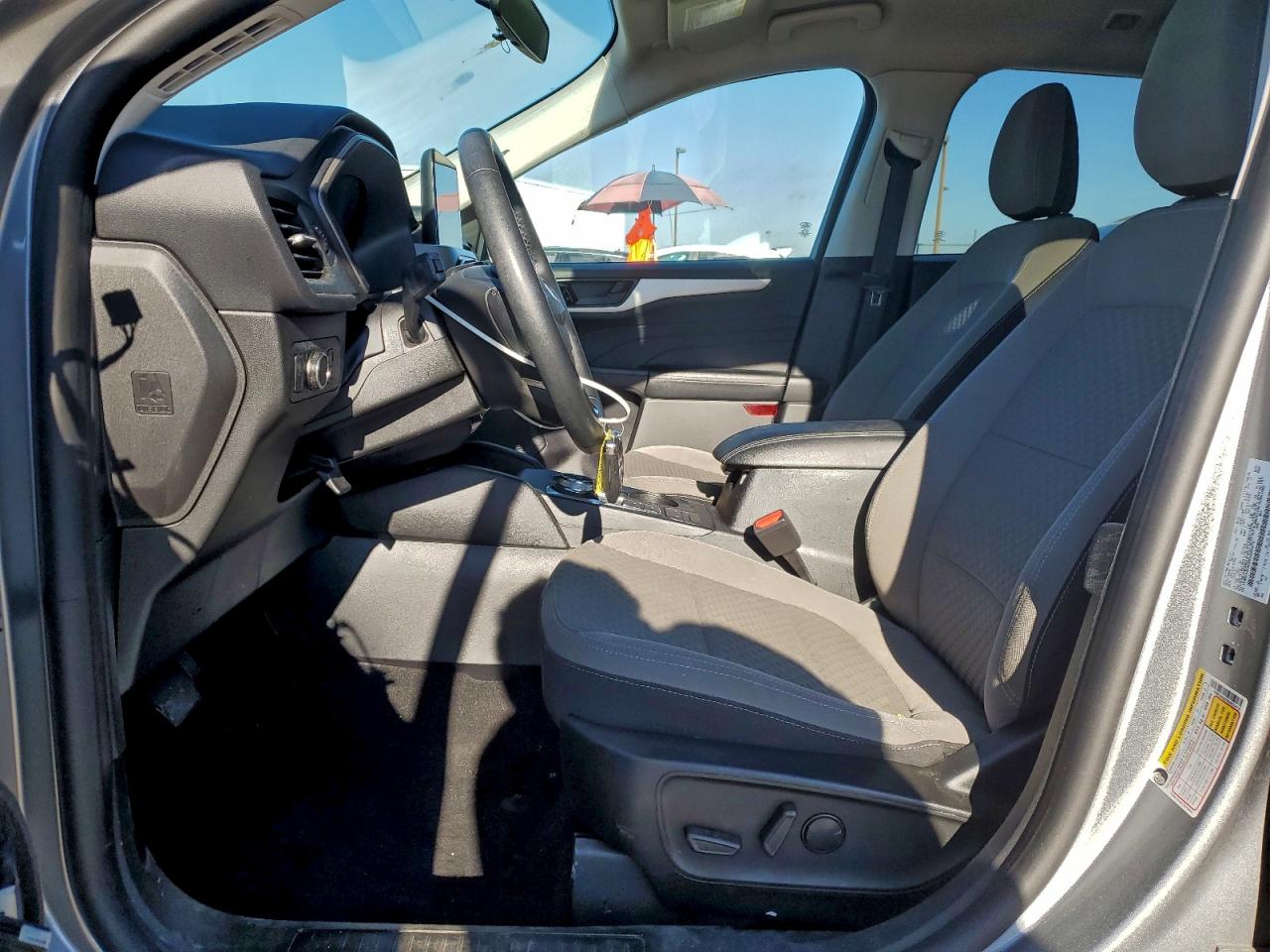 2022 Ford Escape Se VIN: 1FMCU0G62NUB55415 Lot: 93318705