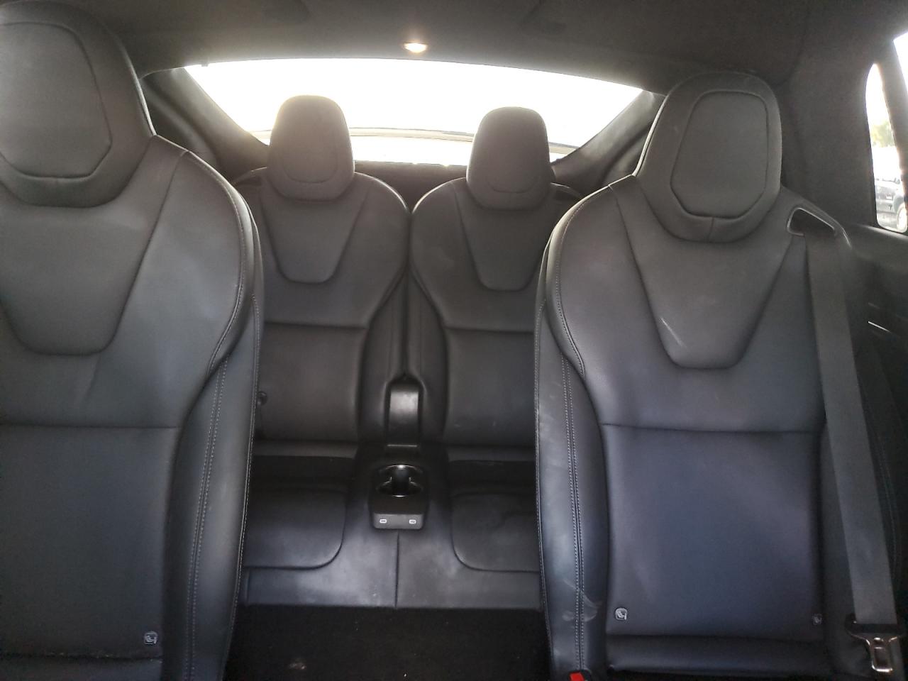 2022 Tesla Model X VIN: 7SAXCBE5XNF355923 Lot: 93515615