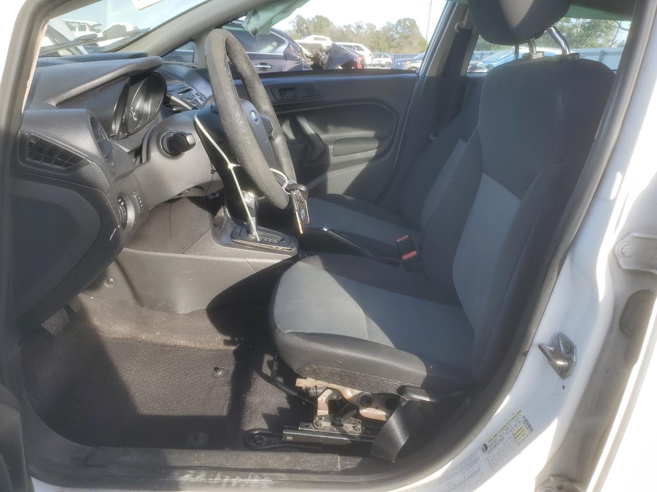 2018 Ford Fiesta S VIN: 3FADP4AJ9JM123294 Lot: 92465685