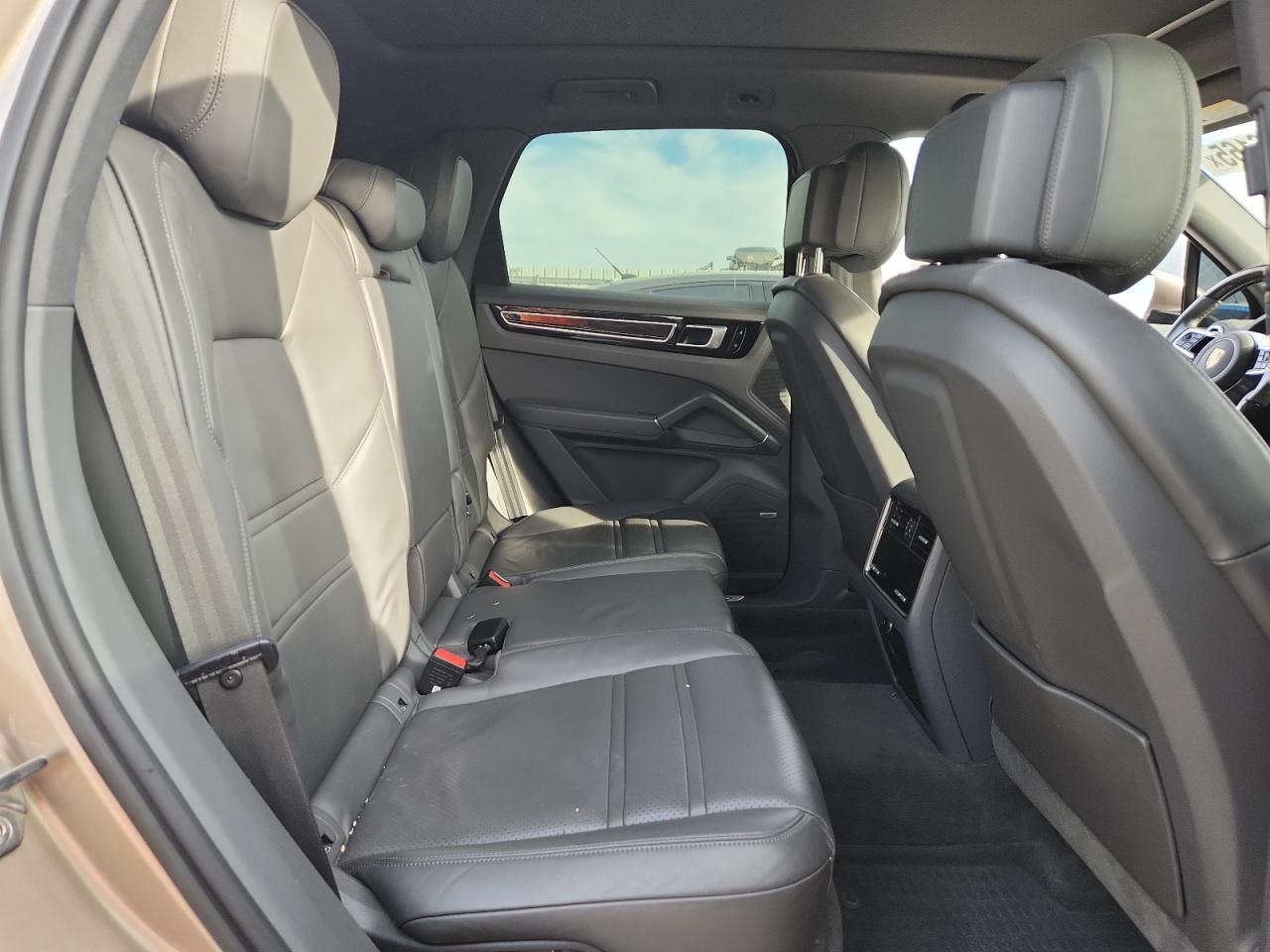 2019 Porsche Cayenne S VIN: WP1AB2AY8KDA64926 Lot: 91176165