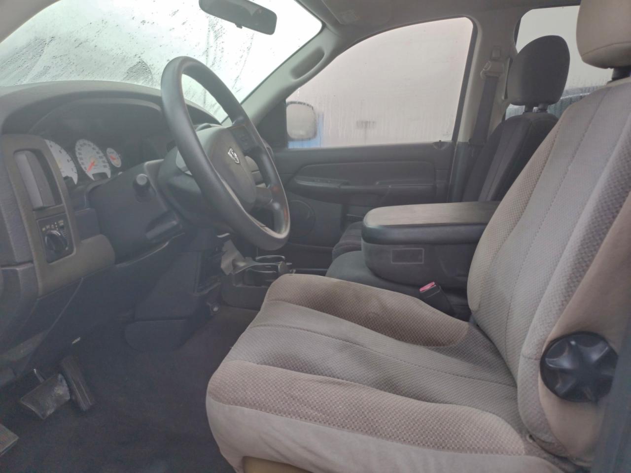 2004 Dodge Ram 1500 St VIN: 1D7HA18D04S581724 Lot: 93059645