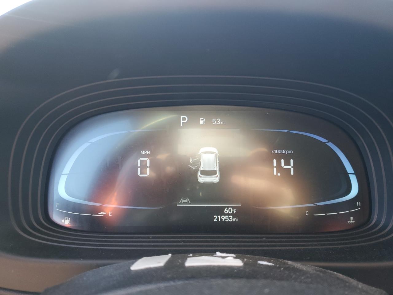 2024 Hyundai Venue Sel VIN: KMHRC8A33RU300154 Lot: 90382585