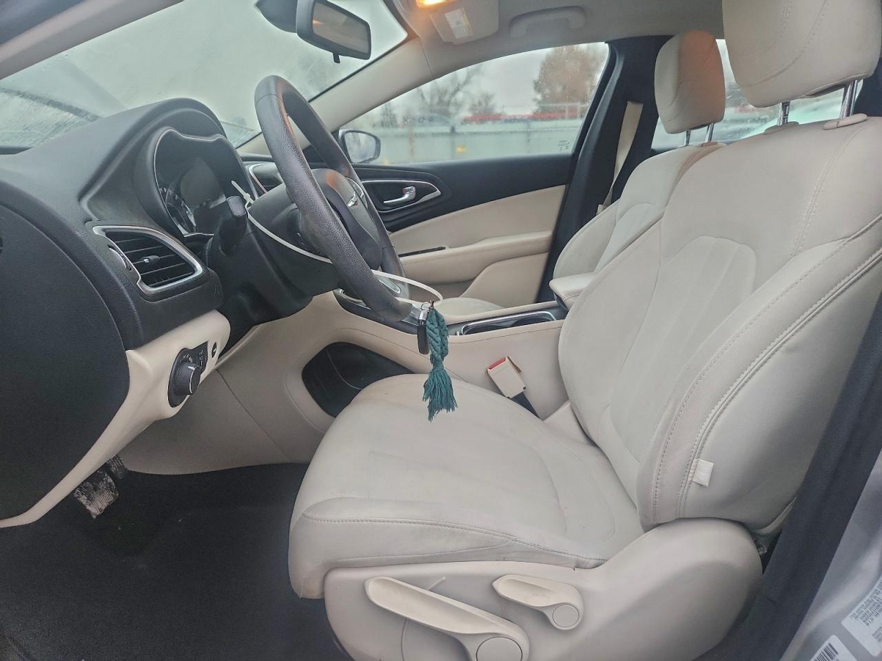 2016 Chrysler 200 Limited VIN: 1C3CCCAB6GN186876 Lot: 91940515