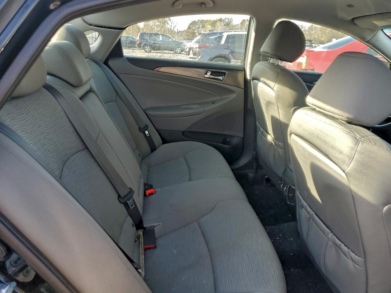 2013 Hyundai Sonata Hybrid VIN: KMHEC4A48DA096980 Lot: 93821265