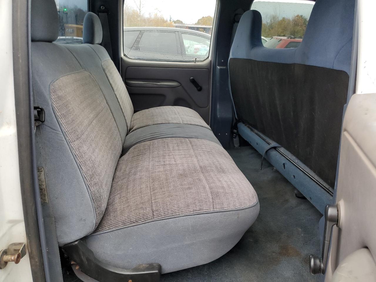 1992 Ford F350 VIN: 2FTJW36G4NCA01175 Lot: 91111005