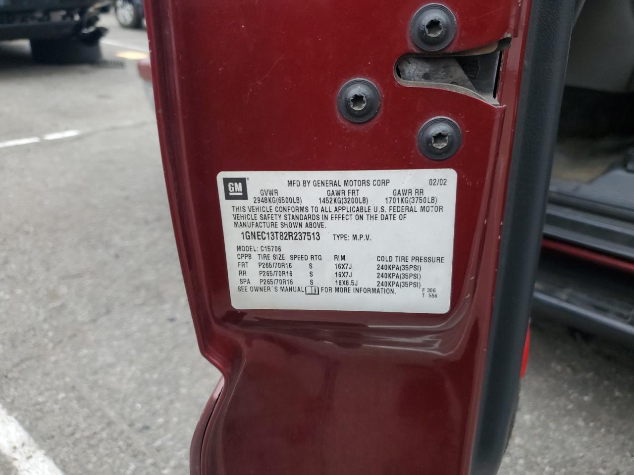 2002 Chevrolet Tahoe C1500 VIN: 1GNEC13T82R237513 Lot: 91925245