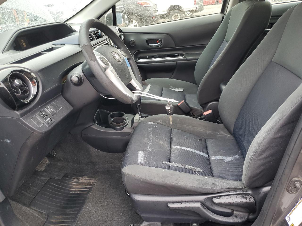 2015 Toyota Prius C VIN: JTDKDTB39F1087826 Lot: 90902865