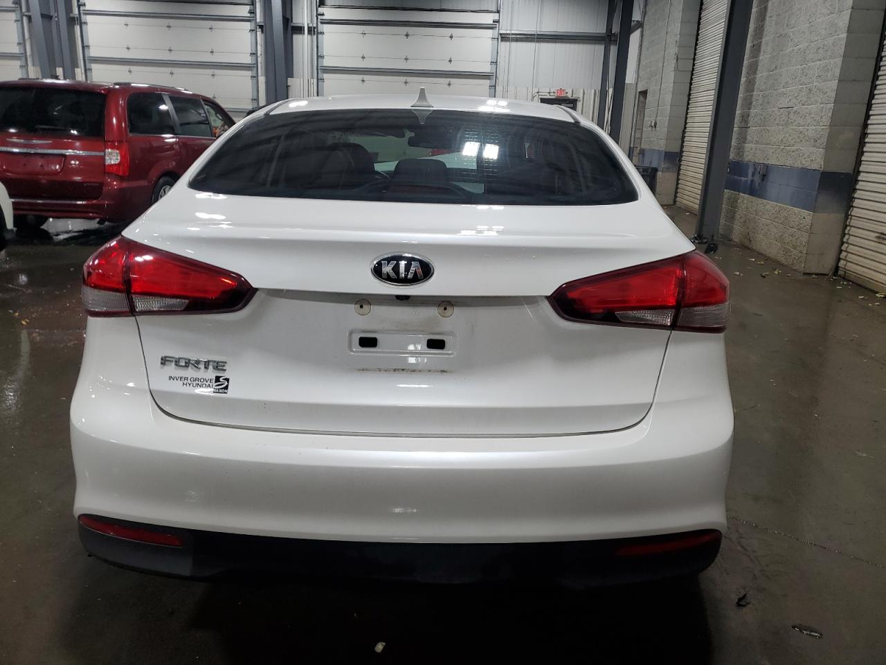 2017 Kia Forte Lx VIN: 3KPFL4A77HE009849 Lot: 92056945