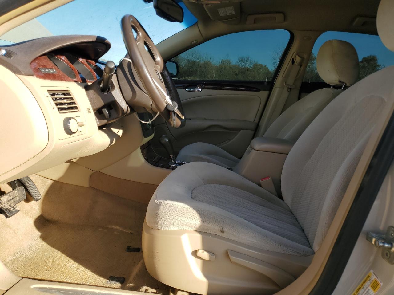 2010 Buick Lucerne Cx VIN: 1G4HA5EM9AU111726 Lot: 92640635