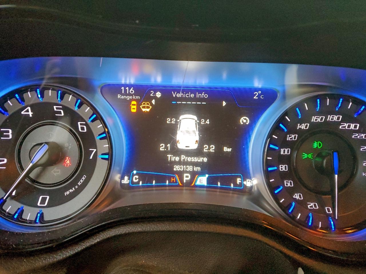 2018 Chrysler 300 S VIN: 2C3CCABG9JH301792 Lot: 94081215