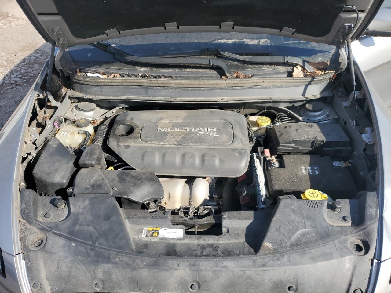 2015 Jeep Cherokee Latitude VIN: 1C4PJMCB1FW715343 Lot: 91993955