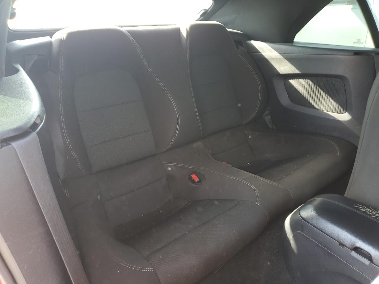 2015 Ford Mustang VIN: 1FATP8EM5F5330611 Lot: 93482735