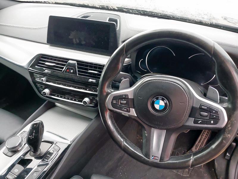 2017 BMW 5 SERIES 530E M SPORT 4DR AUTO