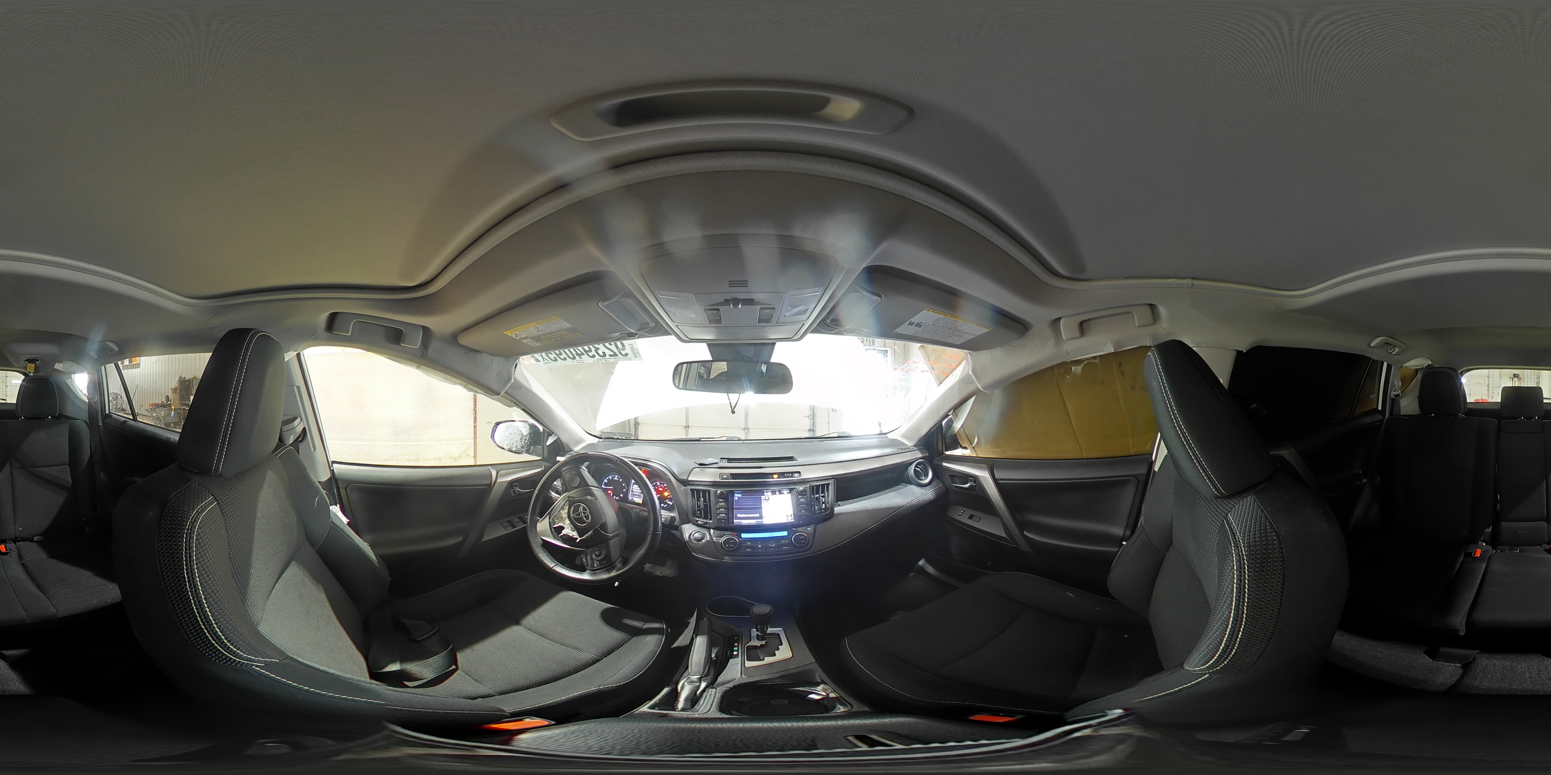 2017 Toyota Rav4 Xle VIN: JTMRFREV8HD208842 Lot: 92394095