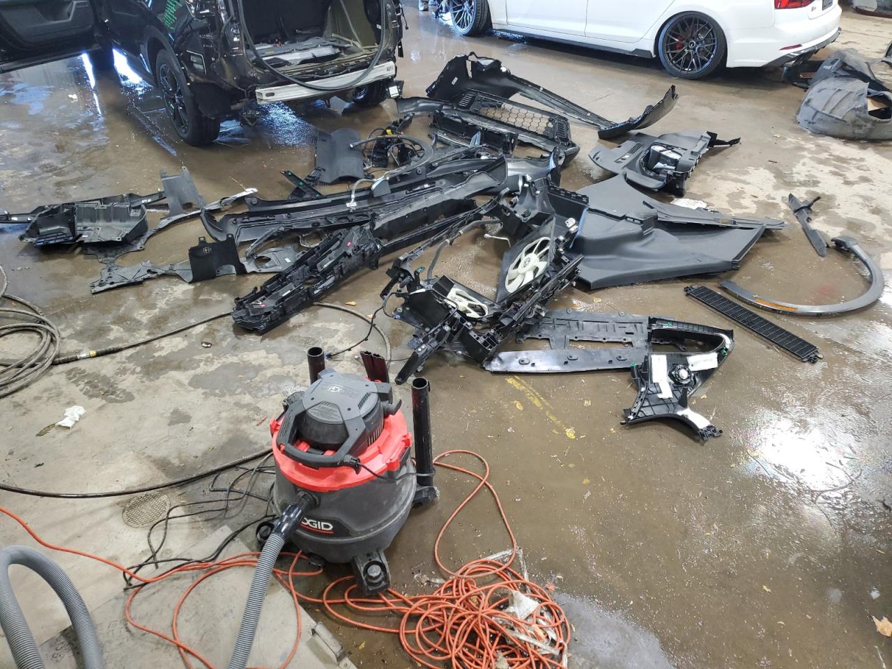 2023 Honda Cr-V Sport Touring VIN: 2HKRS6H91PH808393 Lot: 91224535