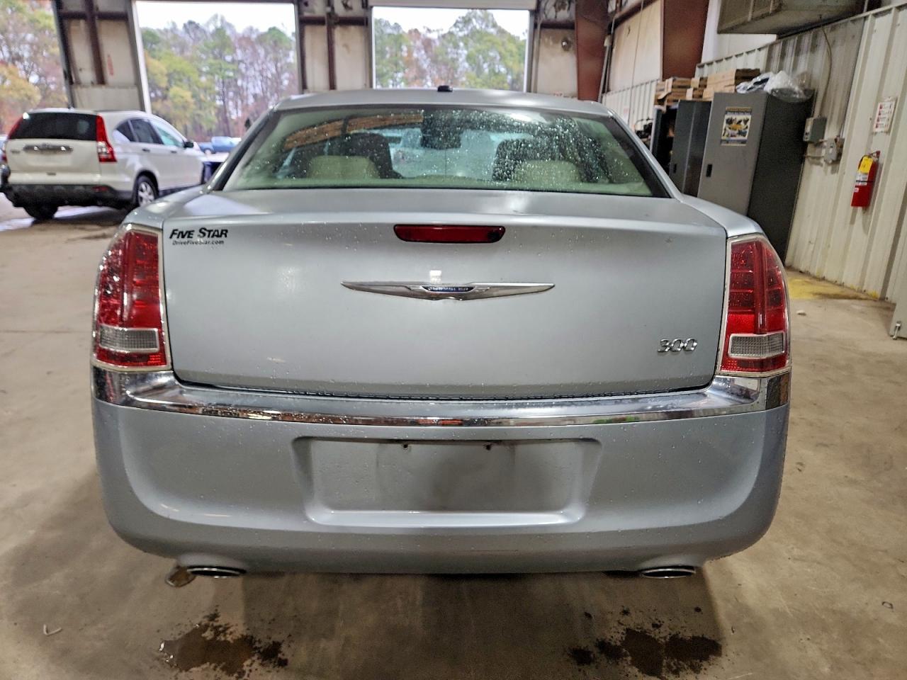 2013 Chrysler 300 VIN: 2C3CCAAG6DH697413 Lot: 94197605