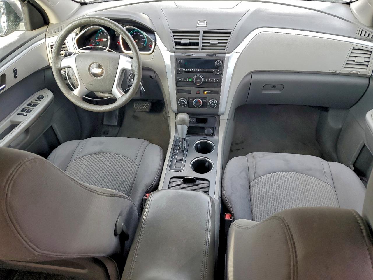 2010 Chevrolet Traverse Ls VIN: 1GNLVEED4AS143649 Lot: 94375925