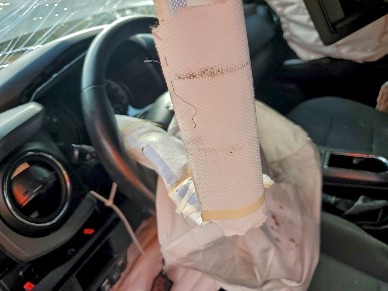 2018 Toyota Tacoma Double Cab VIN: 3TMCZ5AN2JM164682 Lot: 94576325