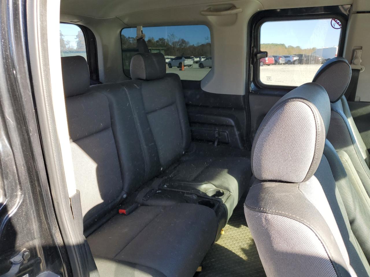 2003 Honda Element Ex VIN: 5J6YH17573L008189 Lot: 92257765