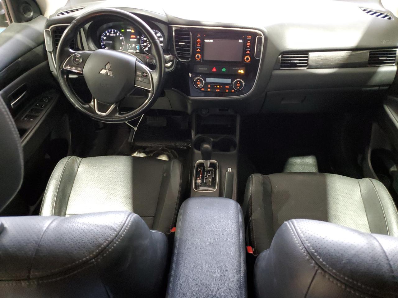 2016 Mitsubishi Outlander Se VIN: JA4AZ3A34GZ012088 Lot: 92188735