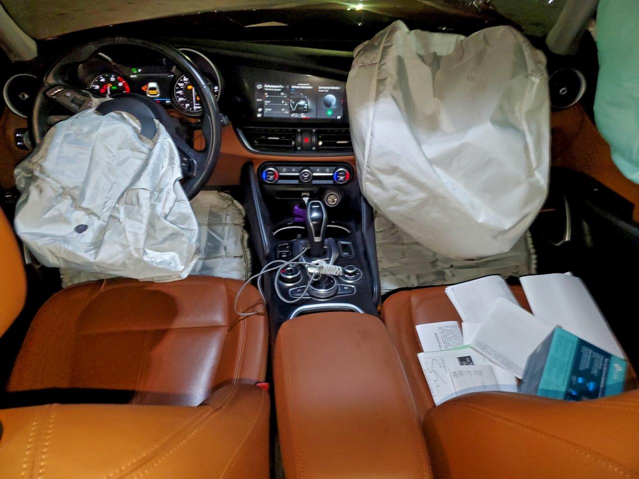 2021 Alfa Romeo Giulia Spo VIN: 639930 Lot: 85440865