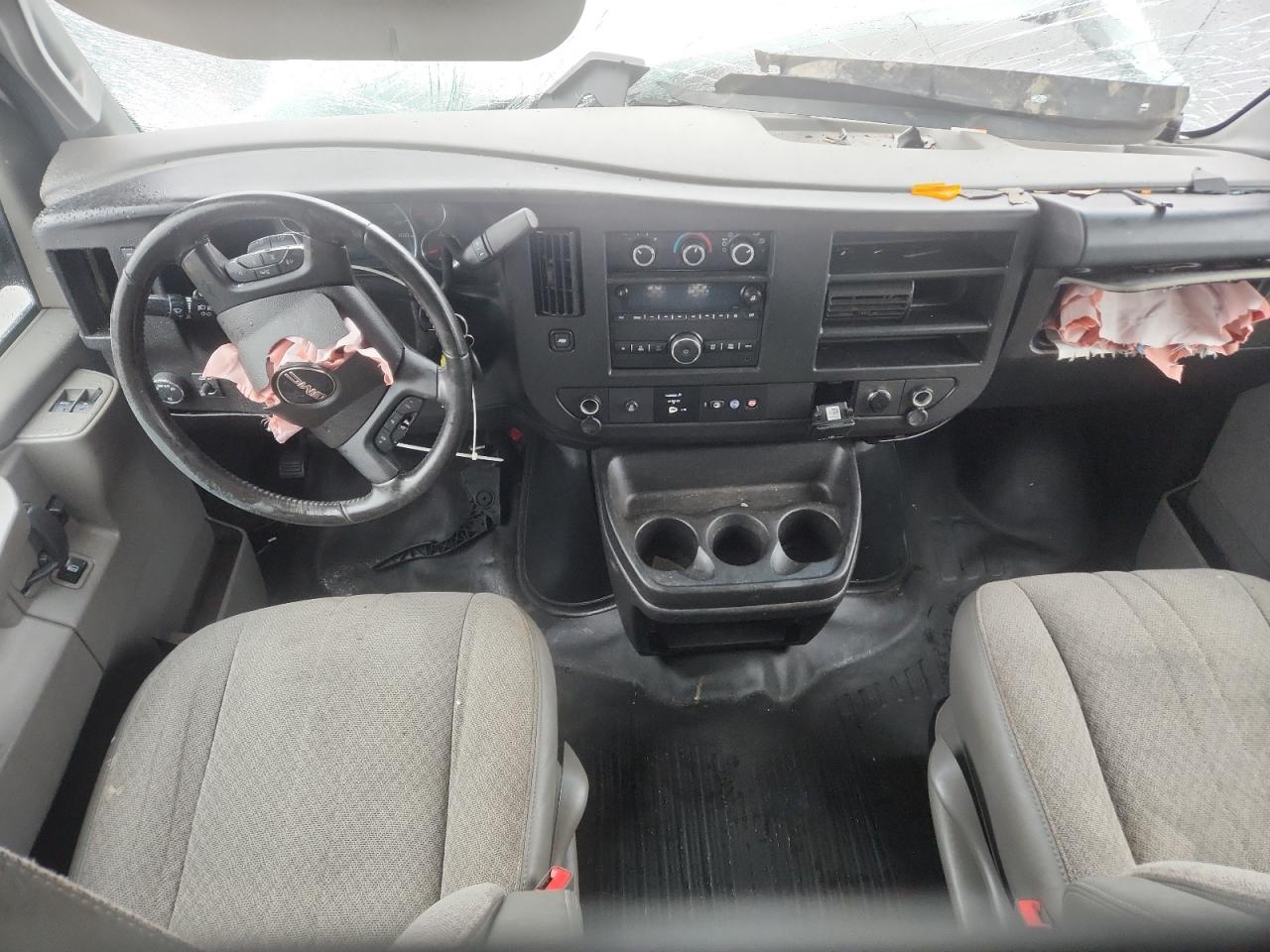 2020 GMC Savana Delivery Truck VIN: 1GTW7AFG2L1123376 Lot: 91213145