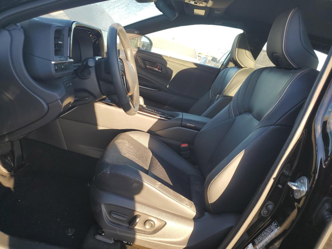 2025 Toyota Crown Xle VIN: JTDAAAAFXS3038105 Lot: 91131435