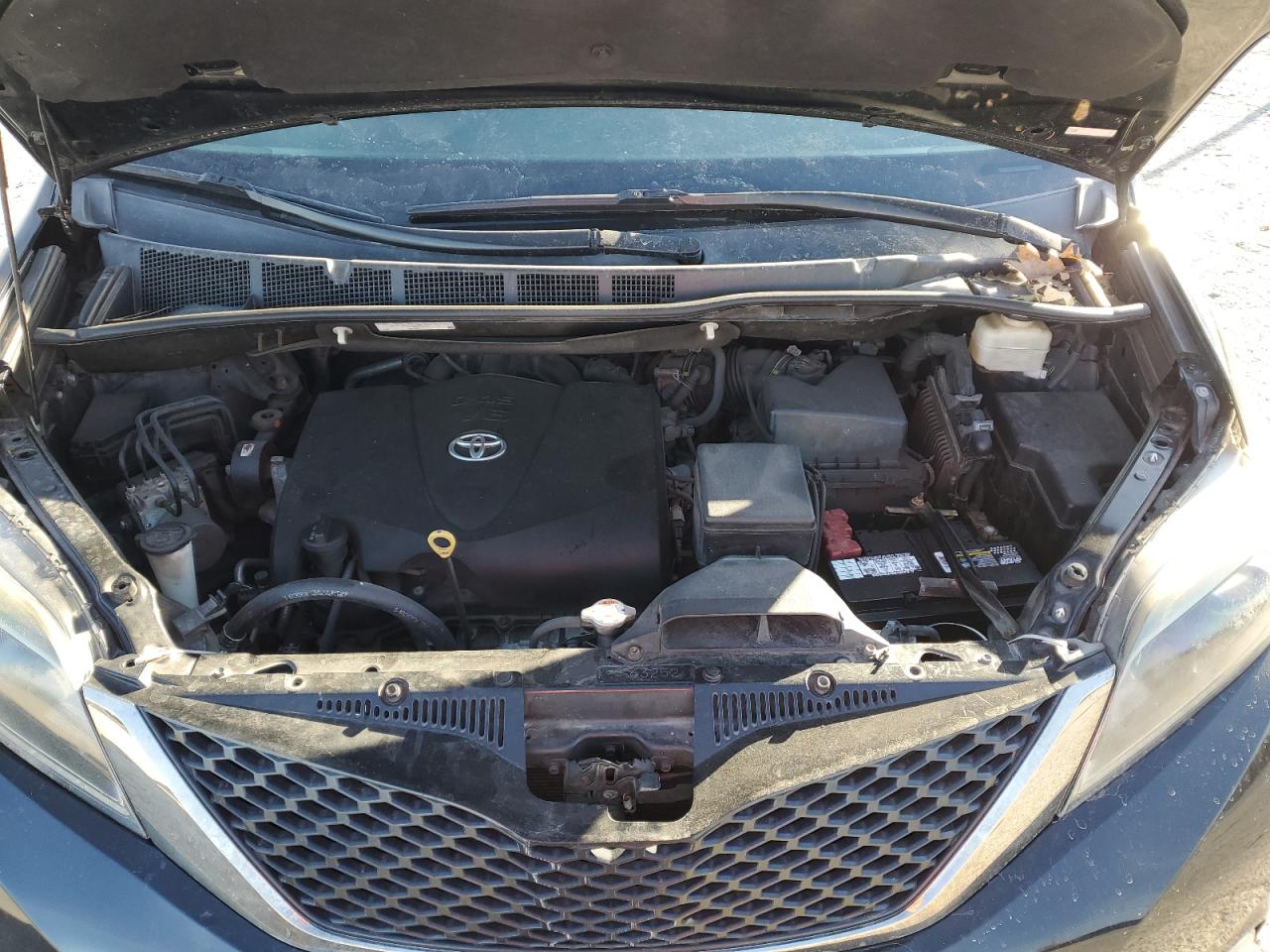 2017 Toyota Sienna Se VIN: 5TDXZ3DC1HS766662 Lot: 92284335