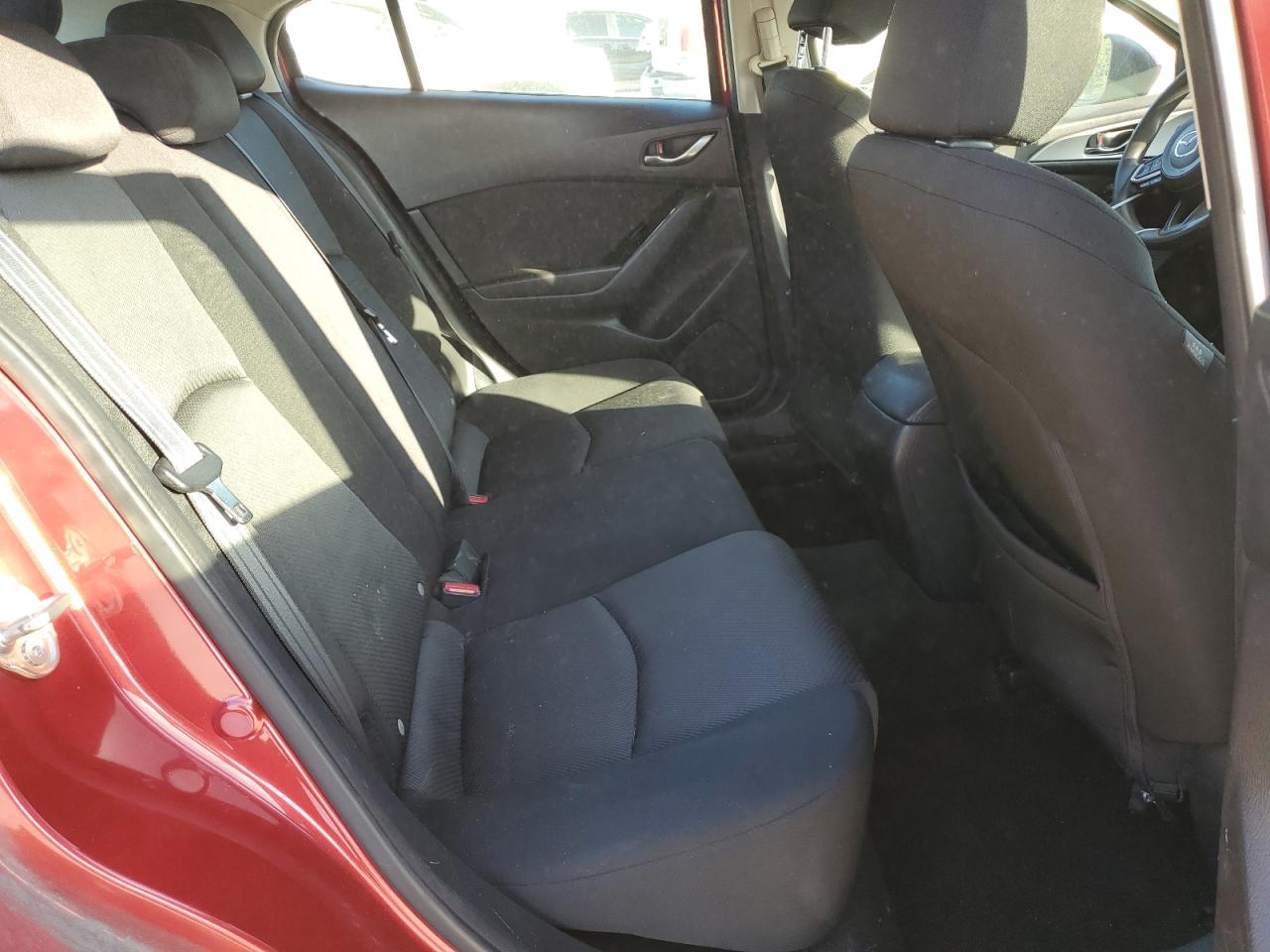 2018 Mazda 3 Sport VIN: 3MZBN1K72JM237224 Lot: 92450095