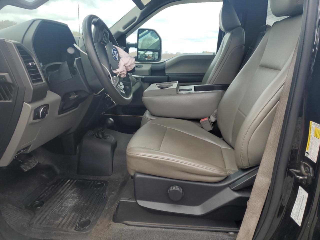 2017 Ford F250 Super Duty VIN: 1FTBF2B63HEF50733 Lot: 91097815