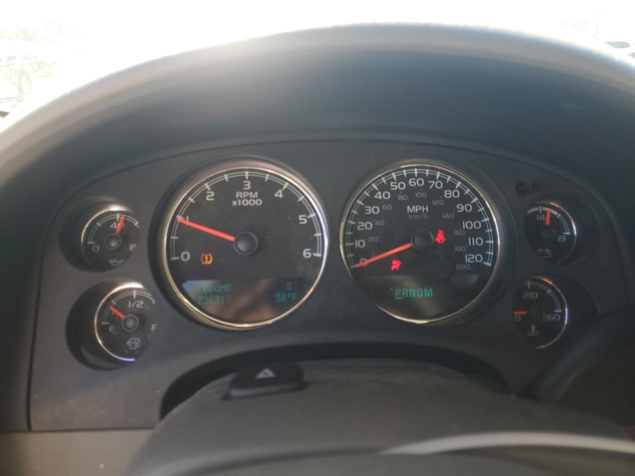 2013 Chevrolet Tahoe K1500 Lt VIN: 1GNSKBE06DR313585 Lot: 85948845