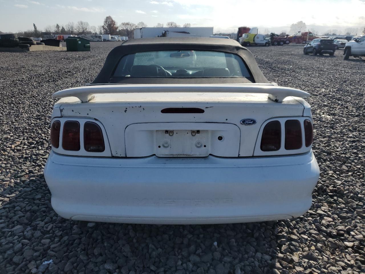 1997 Ford Mustang VIN: 1FALP4442VF128733 Lot: 93006505