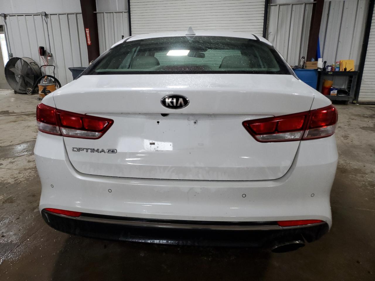 2018 Kia Optima Lx VIN: 5XXGT4L39JG185510 Lot: 92321975