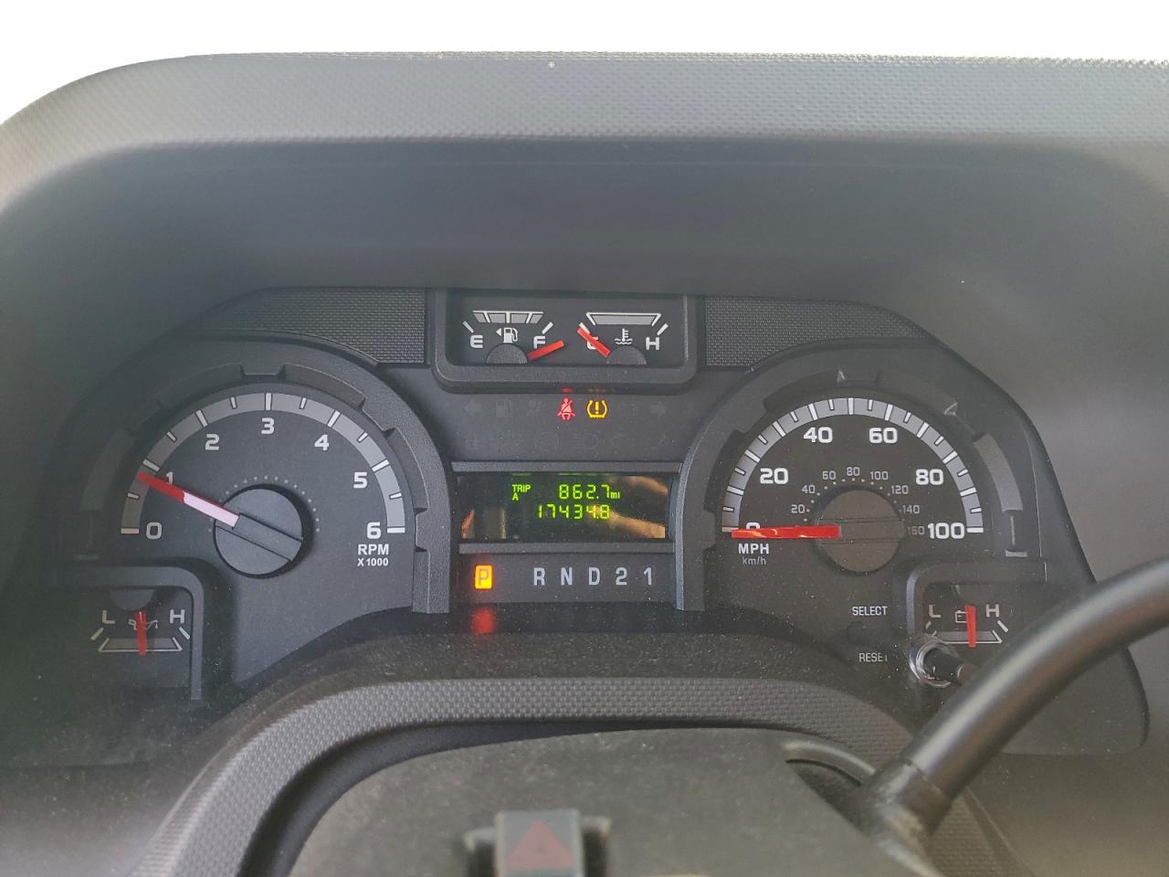 2014 Ford Econoline E350 Super Duty Wagon VIN: 1FBNE3BL3EDB21173 Lot: 91741555