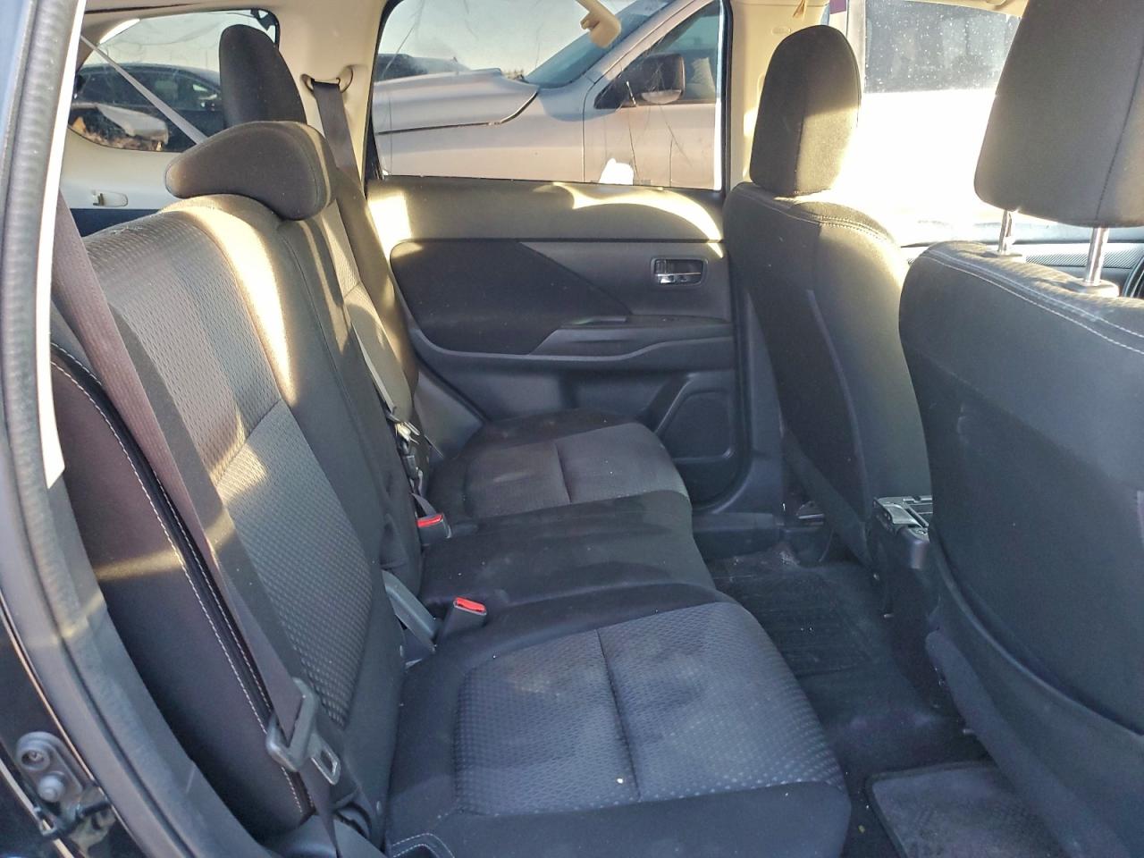 2016 Mitsubishi Outlander Se VIN: JA4AD3A39GZ040080 Lot: 93741645