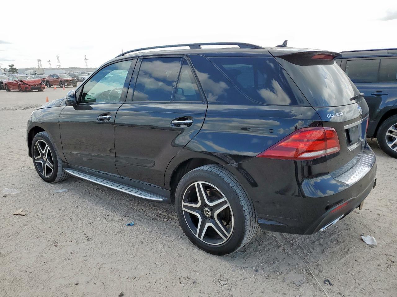 2018 Mercedes-Benz Gle 350 VIN: 4JGDA5JB4JB000886 Lot: 92645675
