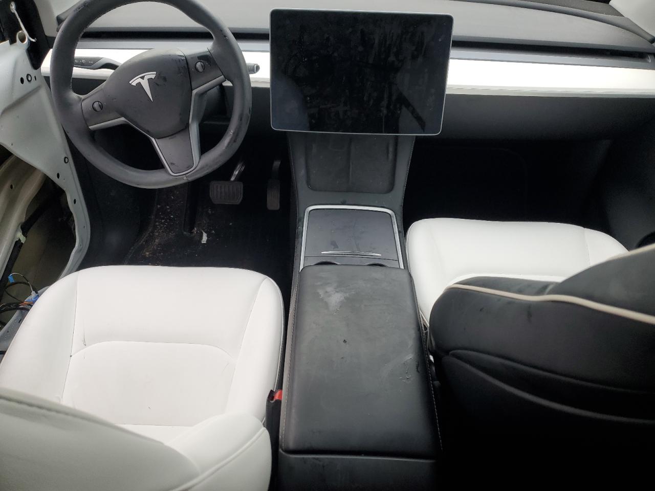 2023 Tesla Model Y VIN: 7SAYGDEE1PA104082 Lot: 92912795