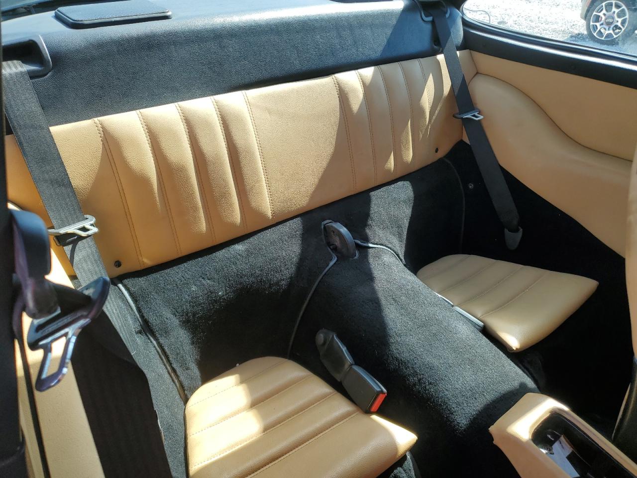 1993 Porsche 911 Carrera 2 VIN: WP0AB2968PS420220 Lot: 93040885