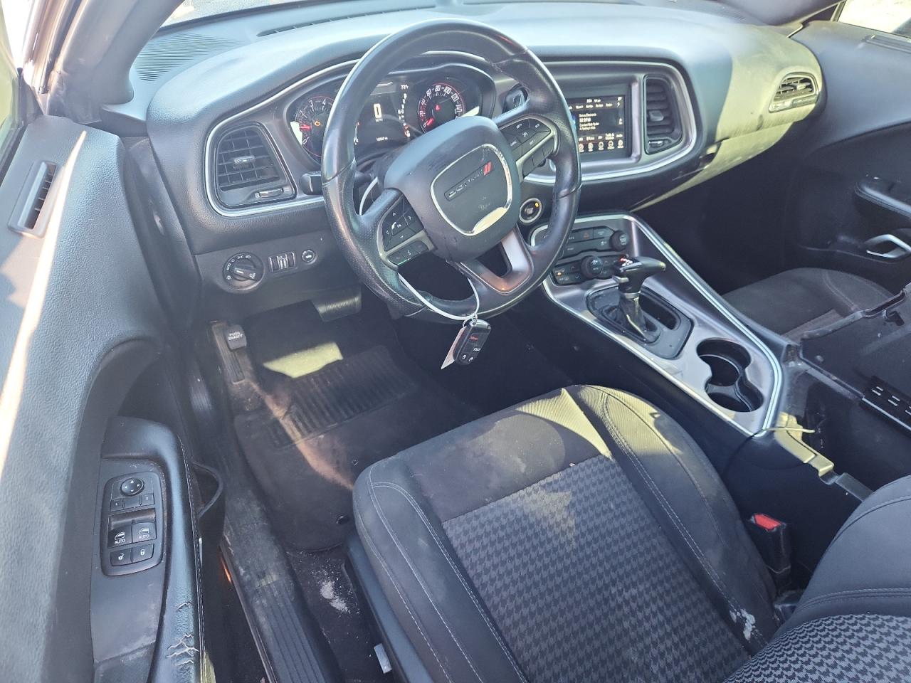 2019 Dodge Challenger Sxt VIN: 2C3CDZAG2KH507406 Lot: 92844285