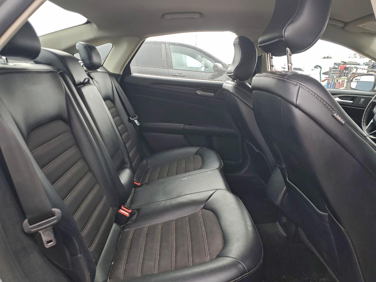 2018 Ford Fusion Se VIN: 3FA6P0H70JR105300 Lot: 93354625