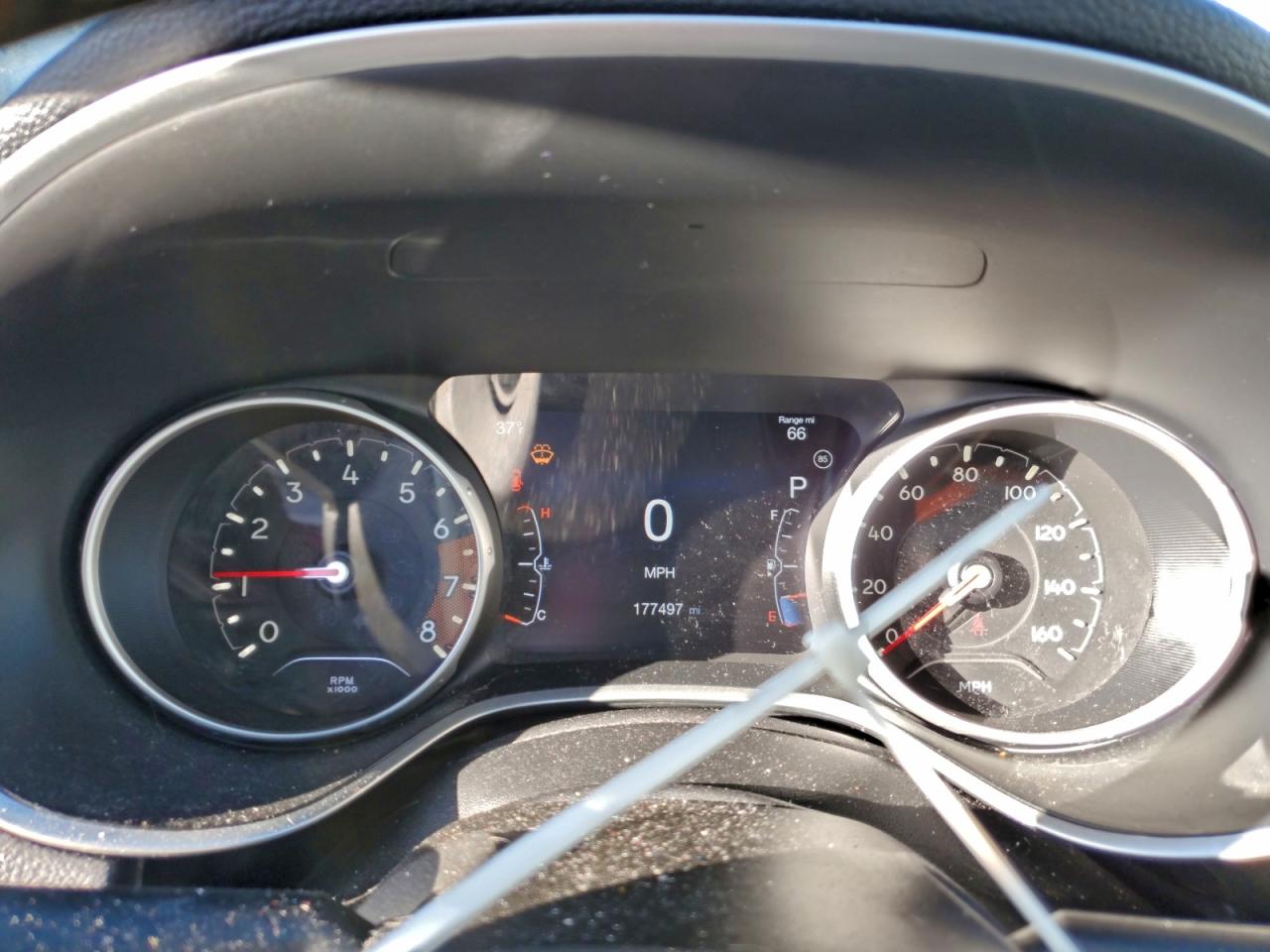 2018 Jeep Compass Limited VIN: 3C4NJDCB3JT334017 Lot: 92812465